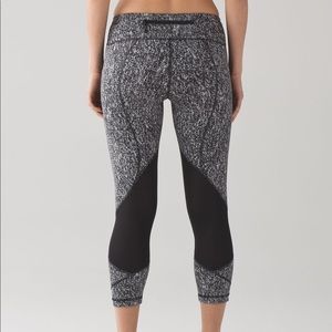 Lululemon Pace Rival Crop